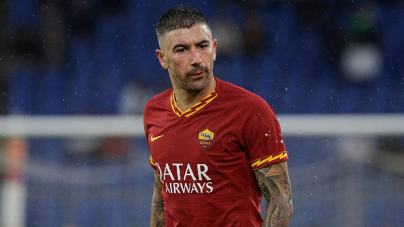 İtalya Birinci Futbol Ligi (Serie A) takımlarından Inter, Sırp oyuncu