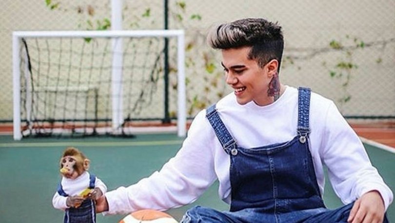 Sosyal medya fenomeni gözaltına alındı