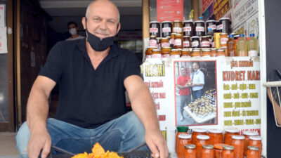 İnternetten öğrendi, şimdi yurt dışına satıyor