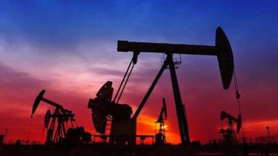 Moody’s: Petrol fiyatları 2021’e kadar 40-45 dolar arasında kalacak