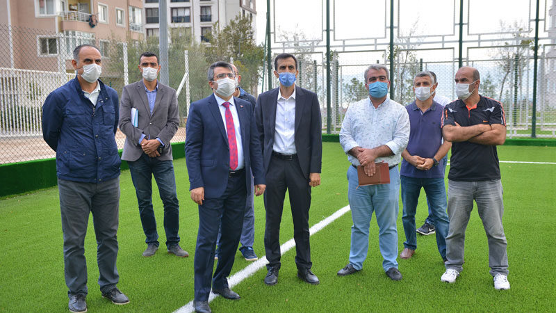 Yıldırım Belediyesi'nin, Fidyekızık Spor Tesisi'ni yeniden ayağa kaldırmak için gerçekleştirdiği
