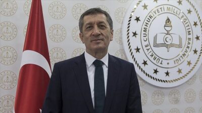 Bakan Selçuk’tan açıklama! Ara tatil olacak mı?