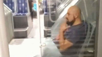 Bu kadarına da pes! Maskesiz yolcu metrobüste sigara içti