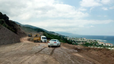 Bursa’nın en özel yolu gün sayıyor: Engürücük’ten Tirilye’ye sahil yolu