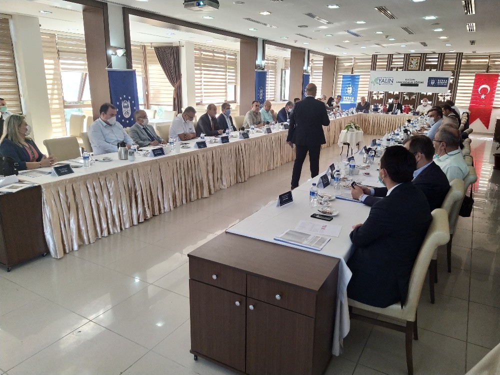 Bursa’da ‘Yalın Belediyecilik’ eğitimleri sürüyor Bursa’da ‘Yalın Belediyecilik’ eğitimleri sürüyor