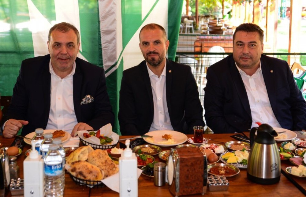 Bursaspor kahvaltıda bir araya geldi
