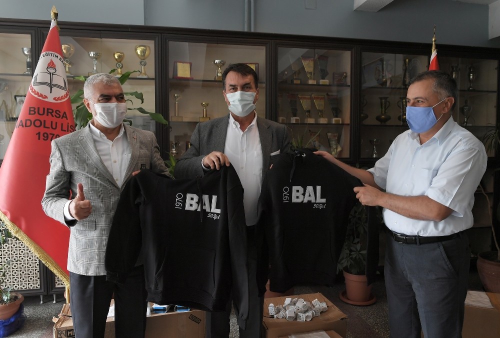 Başkan Dündar’dan öğrencilere müjde