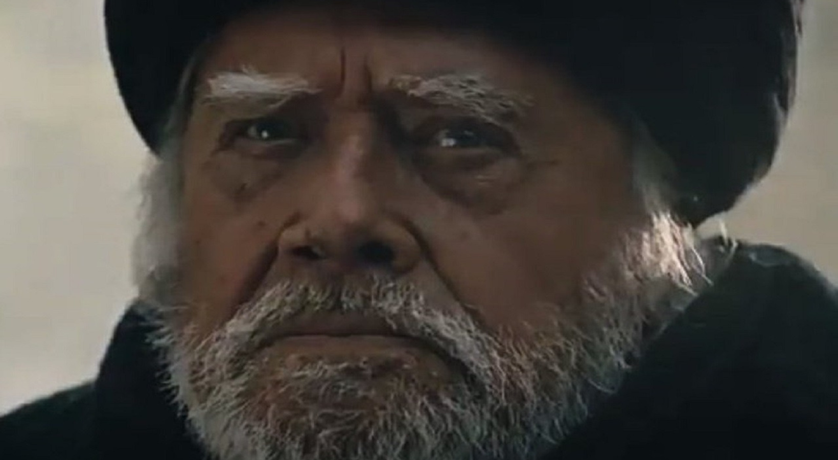 Cüneyt Arkın 51 yıl öncesine götürdü