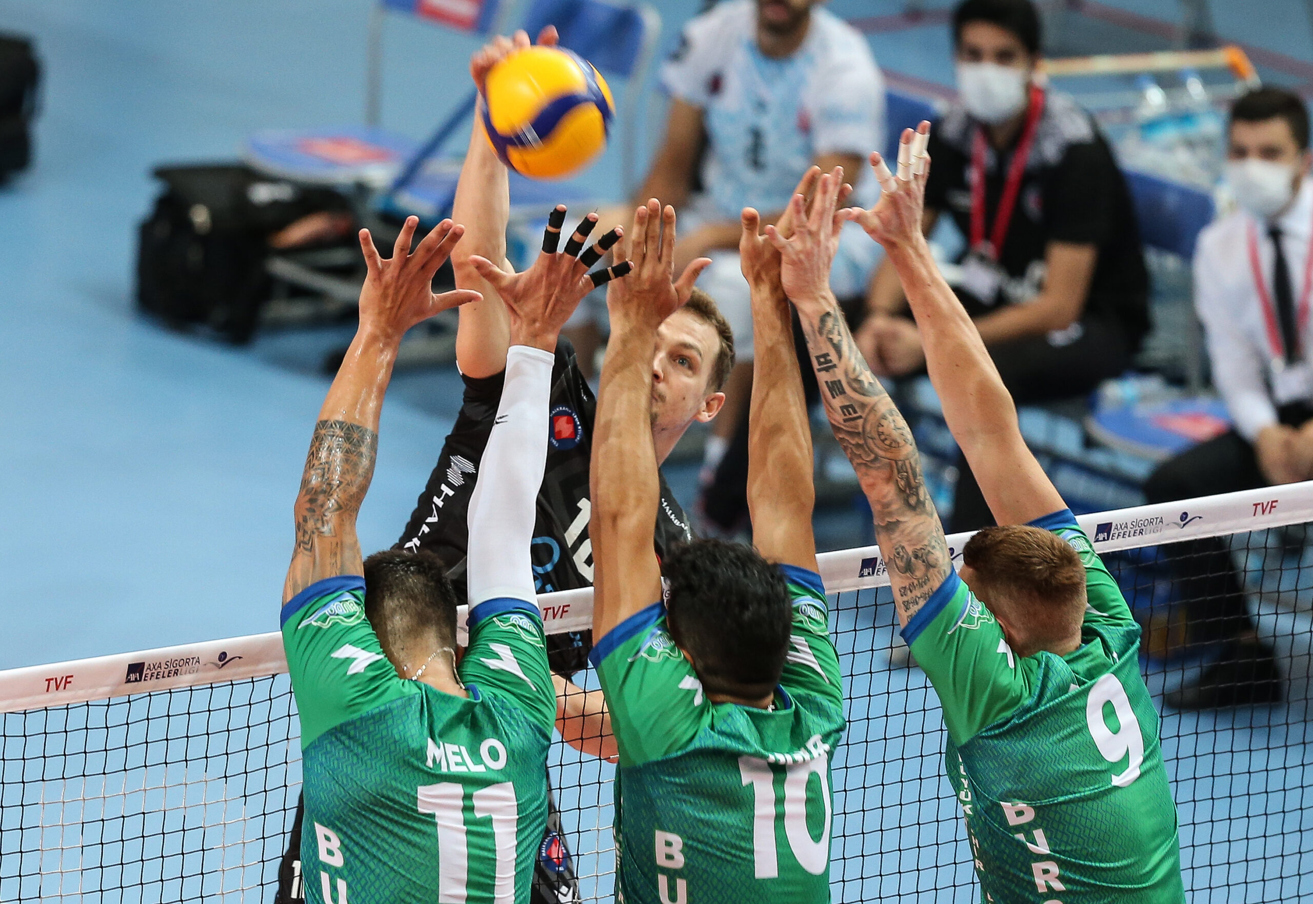 Büyükşehir evinde kayıp! Üst üste 3. mağlubiyet… Büyükşehir evinde kayıp! Üst üste 3. mağlubiyet…