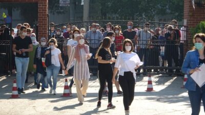 Bursa’da gelecek endişesi koronayı unutturdu