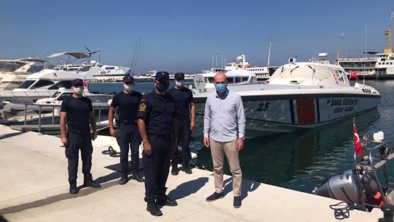 Gemlik Körfezi’nde 2 yeni sahil güvenlik botu hizmete girdi AK Parti Bursa Milletvekili Zafer Işık, Mudanya’dan Gemlik’e kadar uzanan