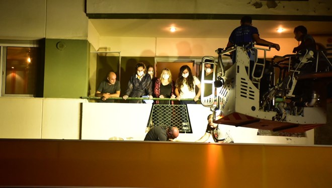 Mucize kurtuluş! 5. kattan düştü, hayatta kaldı