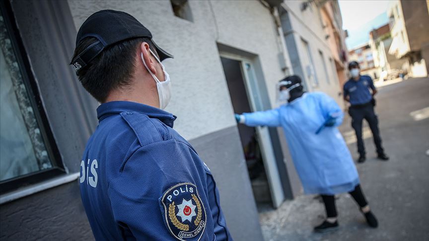 Bakanlık açıkladı! 20 bin 94 kişi izolasyona uymadı