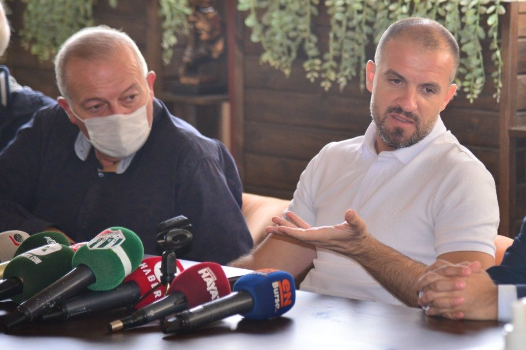 Transfer açılırsa Bursaspor kaç oyuncu alacak? Mustafa Er açıkladı…