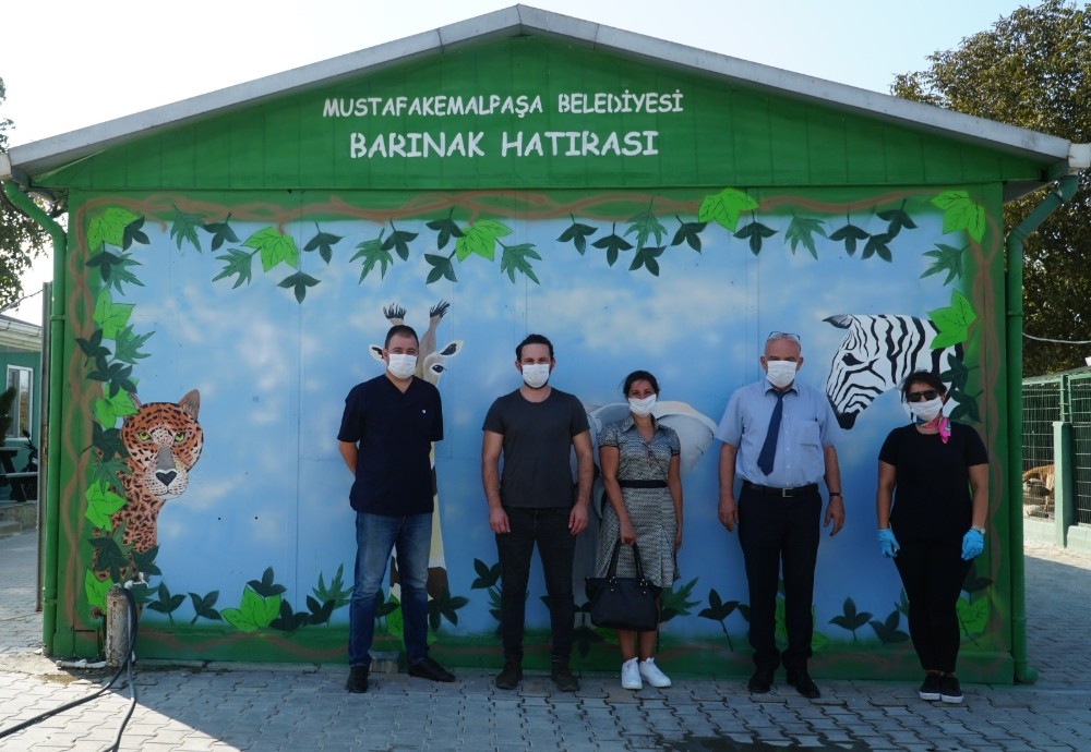 Mustafakemalpaşa hayvan barınağına tam not