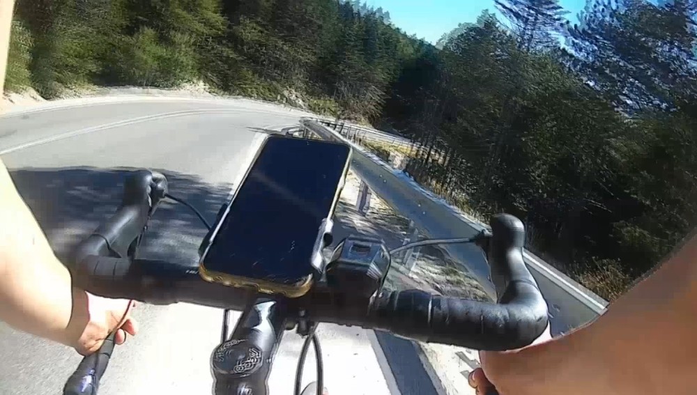 Bursalı bisikletçi ölümden böyle döndü Bursalı bisikletçi ölümden böyle döndü