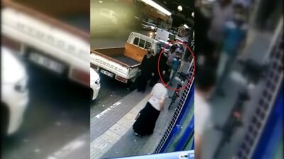 Bursa’da markete girdi, bisikletinden oldu