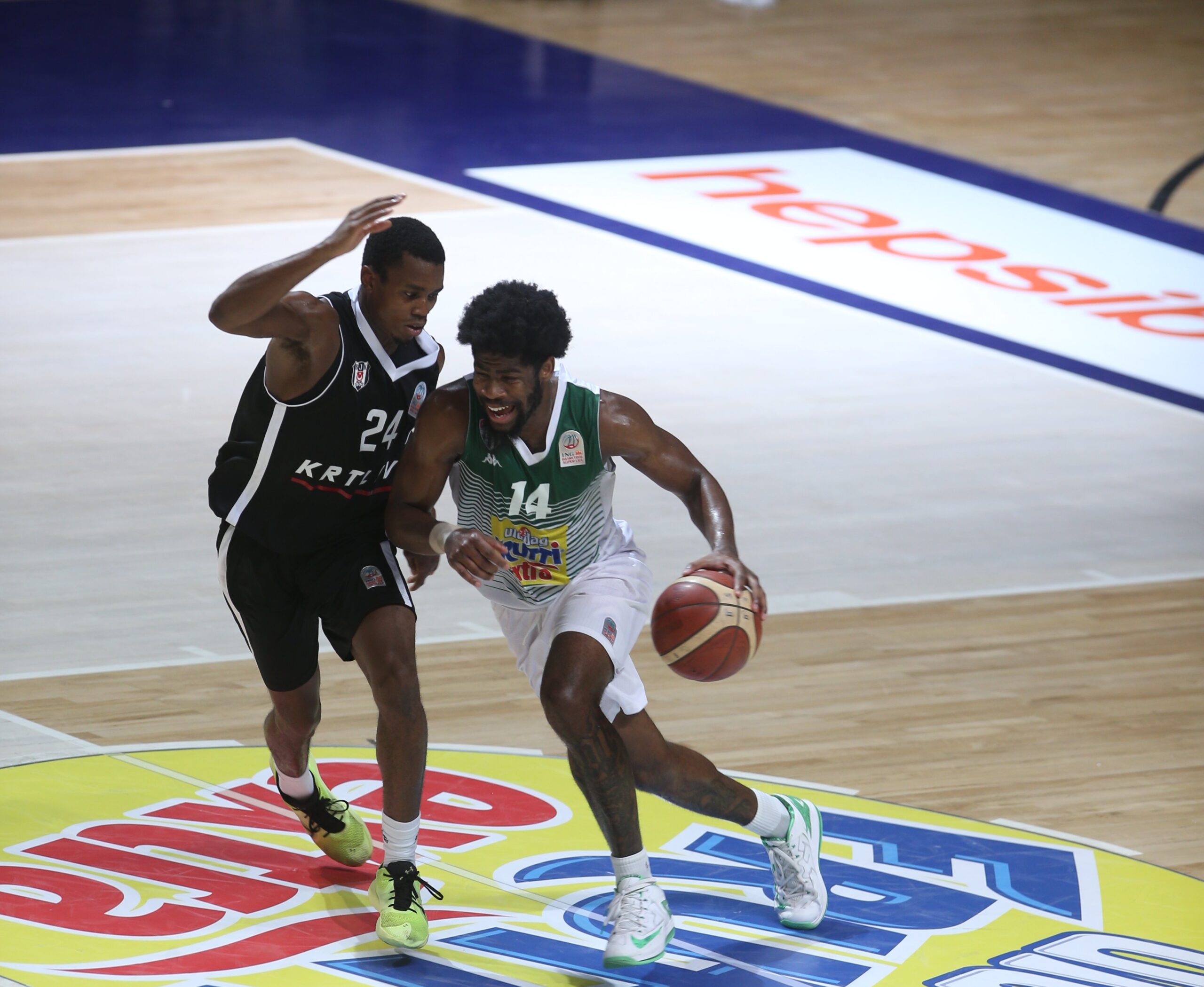 Potada tarihi gün… Timsah Avrupa sahnesinde… Potada tarihi gün… Timsah Avrupa sahnesinde…