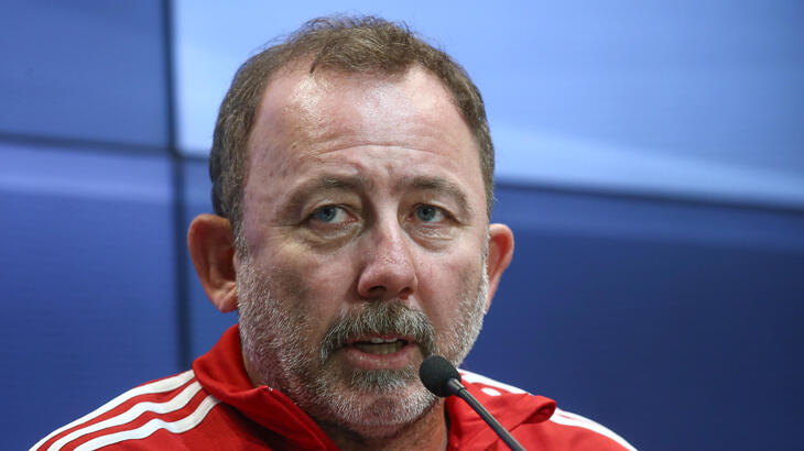 Sergen Yalçın’ın Covid-19 test sonucu pozitif Sergen Yalçın’ın Covid-19 test sonucu pozitif