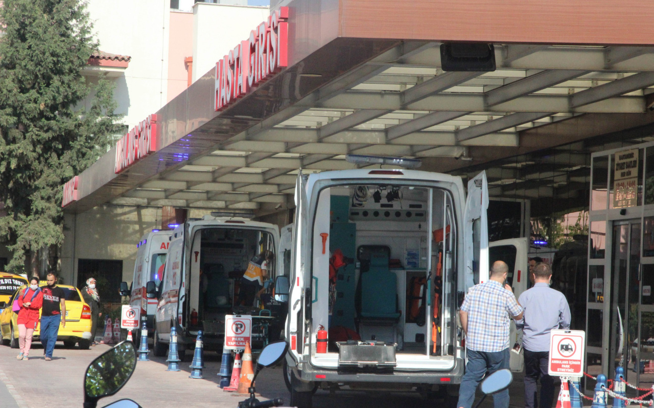 Kilis’te askeri araç devrildi; 16 yaralı var… Kilis’te askeri araç devrildi; 16 yaralı var…