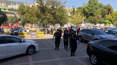 Suriyeli iki grup kavga etti, 4 ağır yaralı