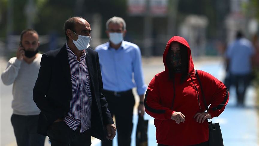 Gaziantep’te Kovid-19 tedbirlerine uymayan 1696 kişiye ceza