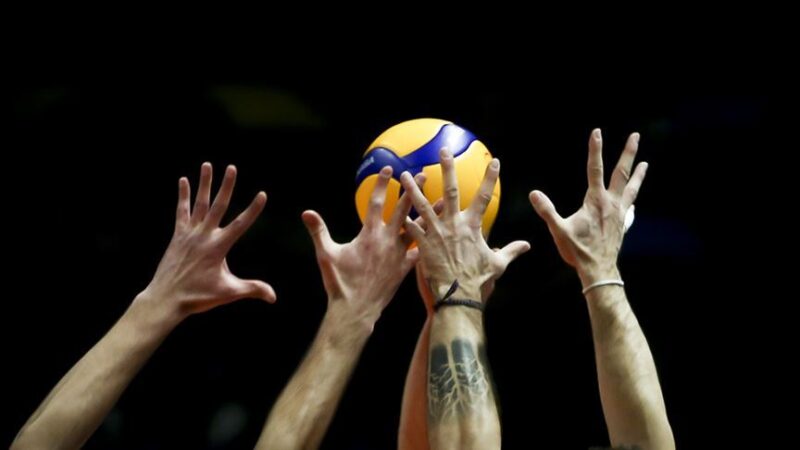 20 Yaş Altı Erkek Milli Voleybol Takımı, 2 oyuncunun Kovid-19