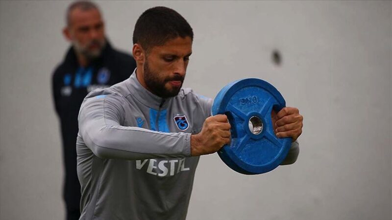 Trabzonspor Kulübü, stoper oyuncusu Manuel Da Costa'nın sözleşmesinin karşılıklı olarak