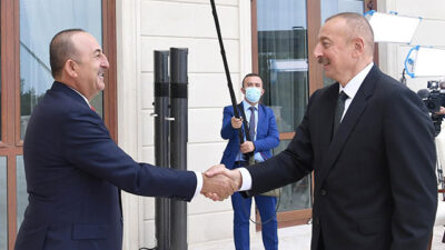 Dışişleri Bakanı Çavuoğlu Azerbaycan Cumhurbaşkanı Aliyev ile bir araya geldi