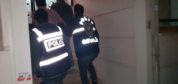Bursa’da uyuşturucu operasyonunda 2 gözaltı