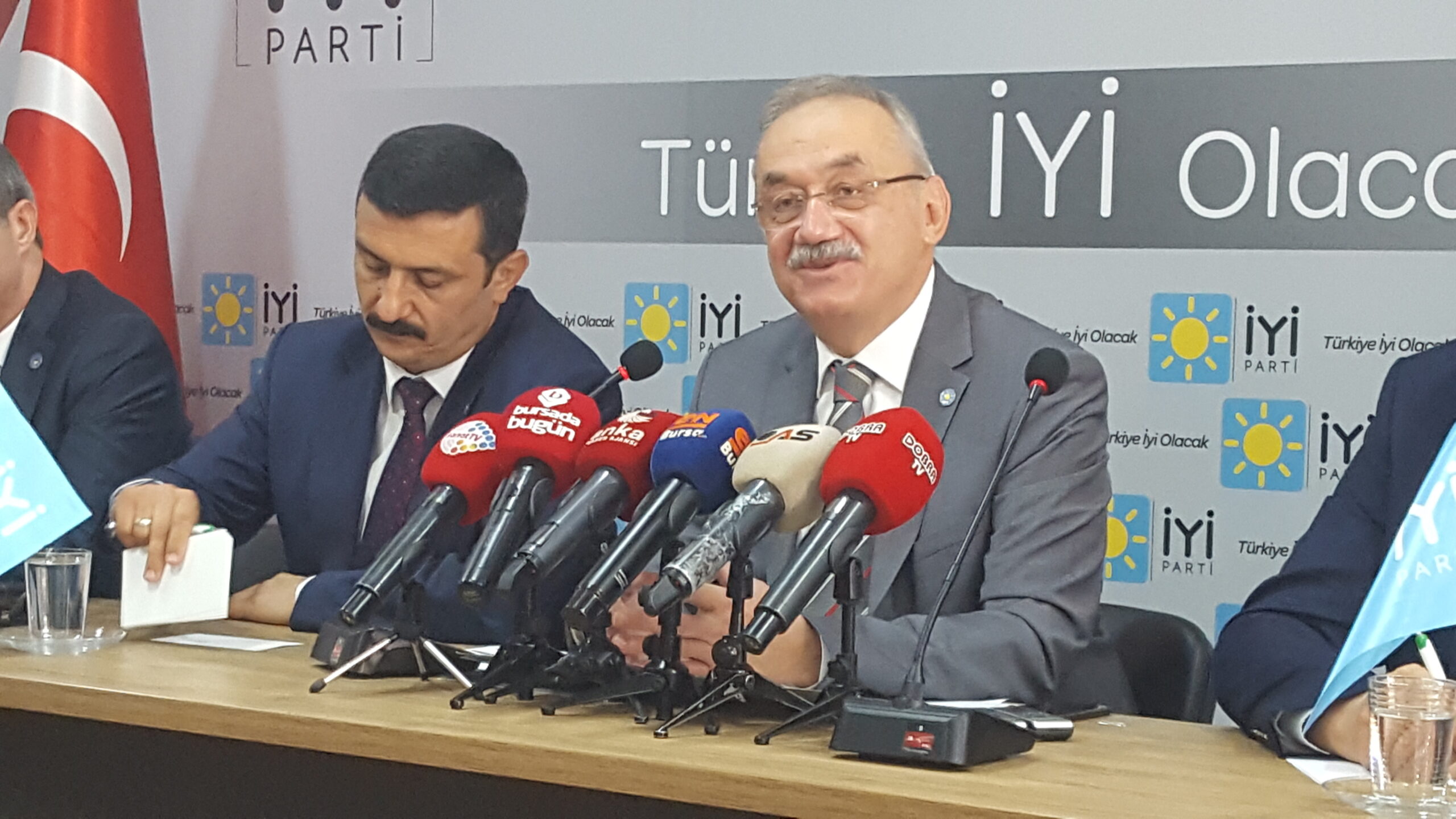 Gündeme İYİ Parti’nin bakışı: Türkiye’nin ışıkları yanacak!