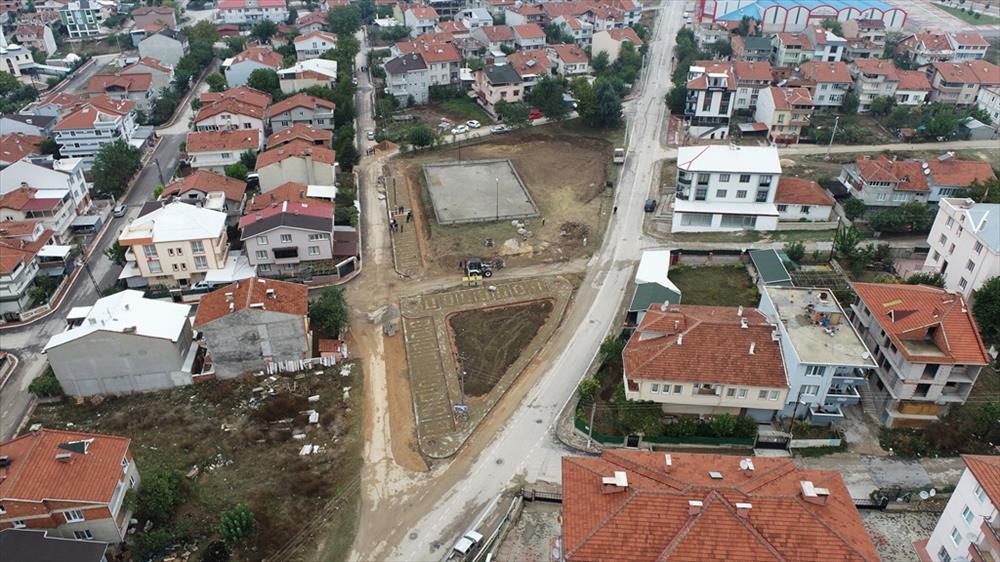 Akhisar’da Naim Süleymanoğlu Parkı yükseliyor