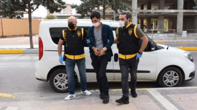 Babasını 10 yerinden bıçaklayarak öldürdü: ‘Cinnet getirdim, pişmanım’ dedi