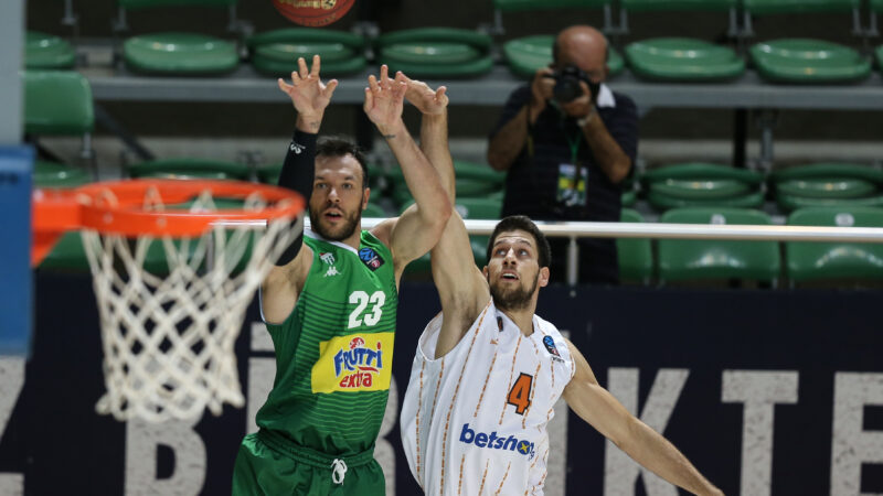 ULEB Avrupa Kupası'nın 3. haftasında D Grubu'nda Frutti Extra Bursaspor,