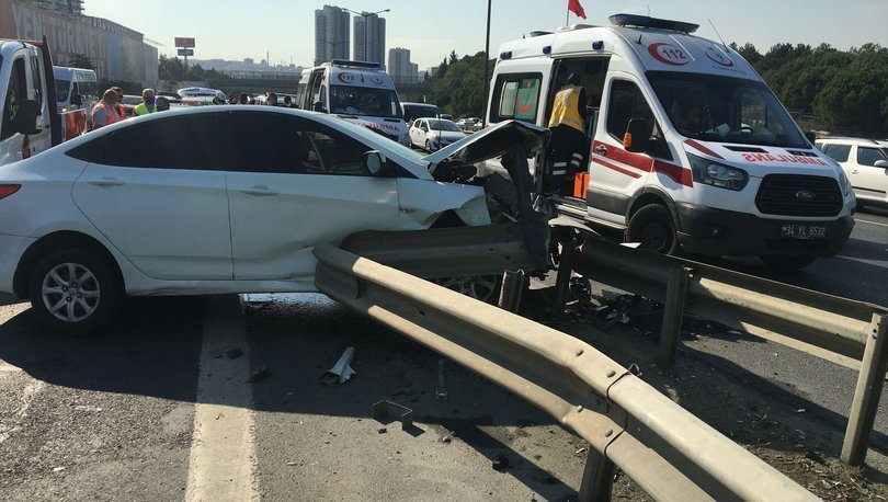 Feci kaza : 2’si polis 5 yaralı