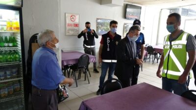 Koronavirüs denetiminde ilginç diyalog: ‘Bende ateş olmaz’