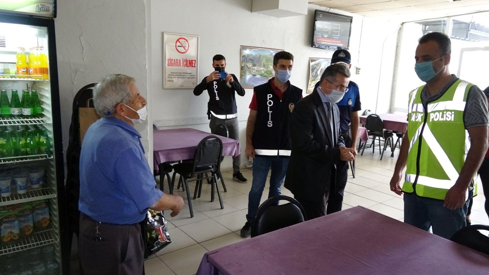 Koronavirüs denetiminde ilginç diyalog: ‘Bende ateş olmaz’