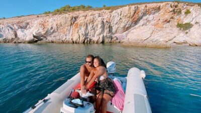 103 gün gezen çift, koronadan böyle korundu!