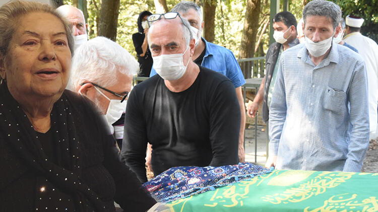 Ünlü yönetmenin acı günü! Bursa’da toprağa verildi Ünlü yönetmenin acı günü! Bursa’da toprağa verildi