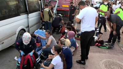 Feci kaza! Minibüs TIR’a çarptı, çok sayıda yaralı var