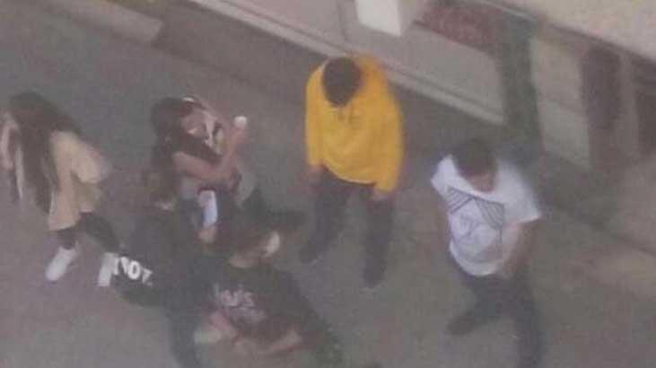 Üniversiteli genç kızlara film tuzağı!