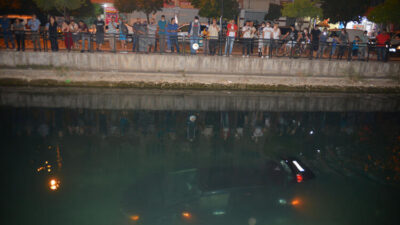 Pes dedirten görüntü! Koronavirüs tedbirleri böyle unutuldu