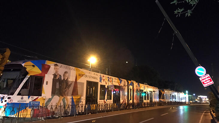 Elektrik hattında kopma oldu, tramvay seferleri durdu… Elektrik hattında kopma oldu, tramvay seferleri durdu…