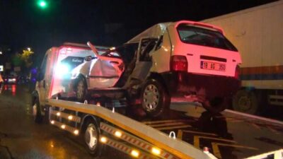 Sürücü araca sıkıştı! Ekipler zamanla yarıştı