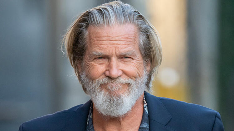 Ünlü oyuncu kansere yakalandığını böyle duyurdu