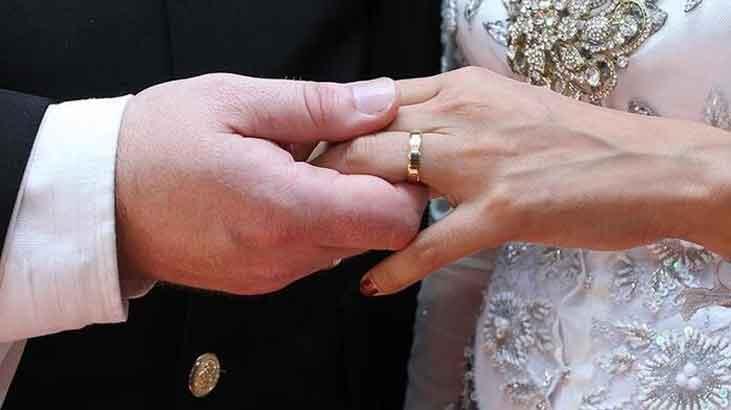 AYM’den 17 yıl boyunca boşanamayan eş için ihlal kararı AYM’den 17 yıl boyunca boşanamayan eş için ihlal kararı