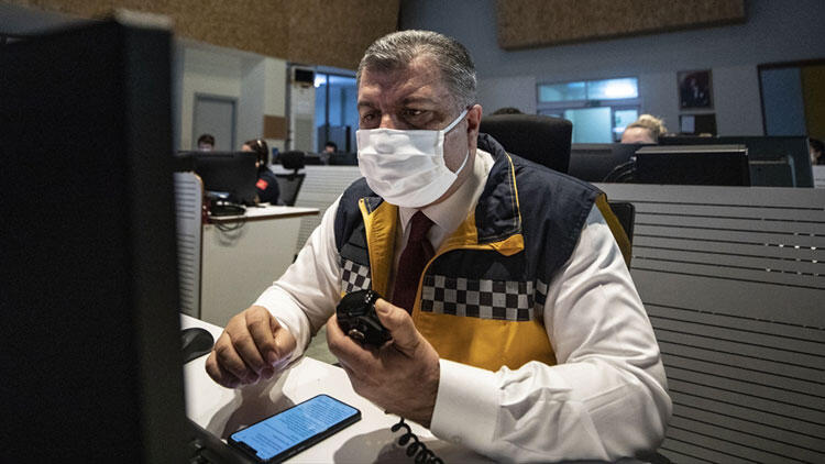 Bakan Koca 112 komuta merkezini ziyaret etti