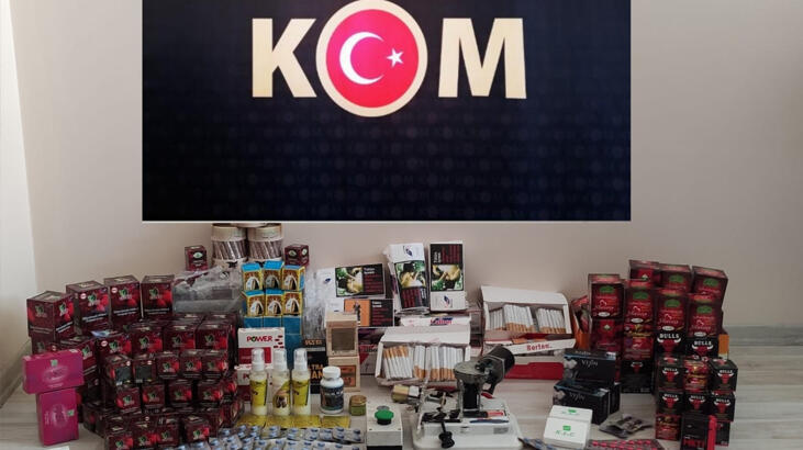 Aktar ve tütüncüde ele geçirildi! Cinsel içerikli ürünler…