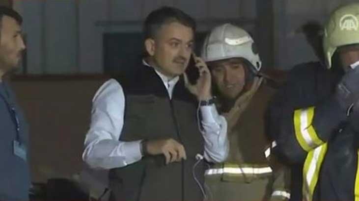 Enkazda kalan vatandaşa ulaşıldı! Bakan telefonla konuştu