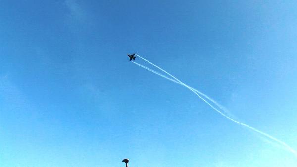 SOLOTÜRK’ten Mudanya’da nefes kesen gösteri SOLOTÜRK’ten Mudanya’da nefes kesen gösteri